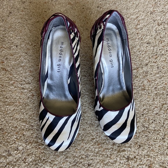 Madden girl zebra print heels - Picture 2 of 8